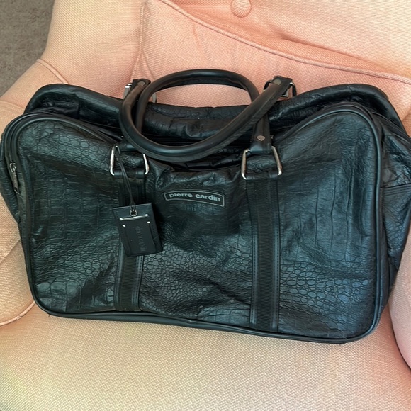 Vintage Pier Cardin Large Travel Bag - Picture 1 of 8